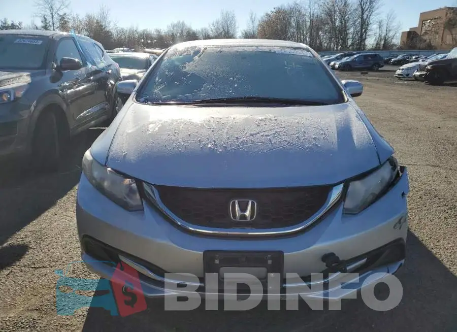 19XFB2F5XFE076148 Photo# 5
