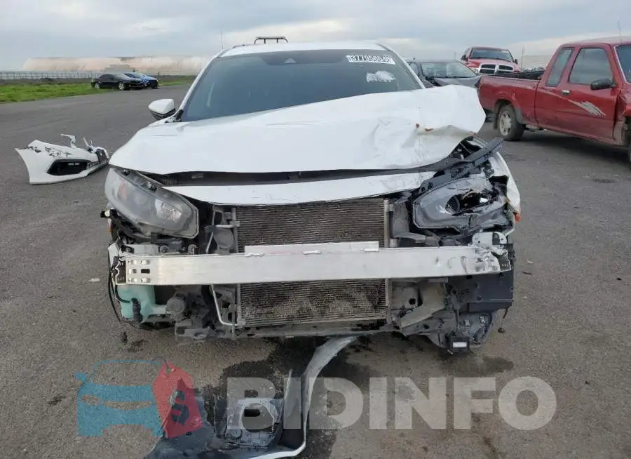 19XFC2F82LE202294 Photo# 5