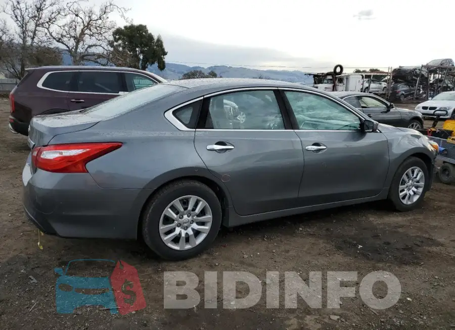 1N4AL3AP1GN312792 Photo# 3