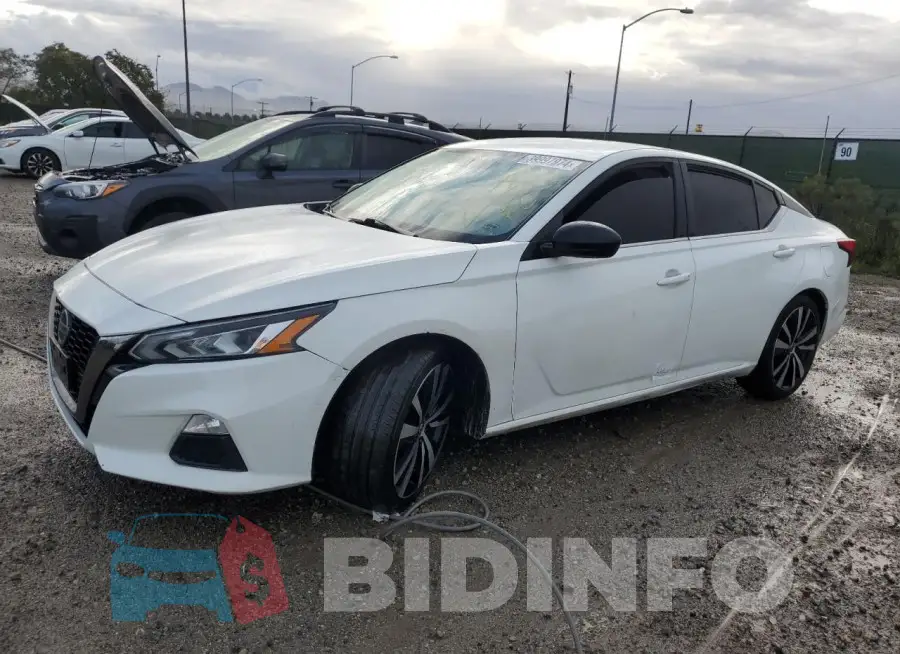 1N4BL4CV8KC192015 Photo# 1