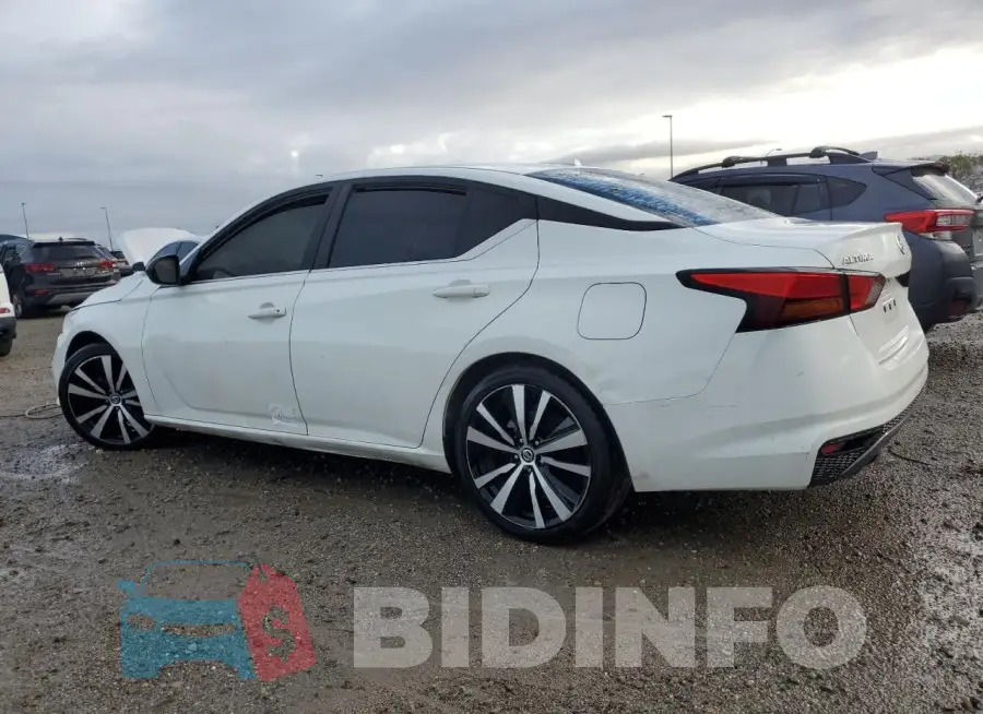1N4BL4CV8KC192015 Photo# 2