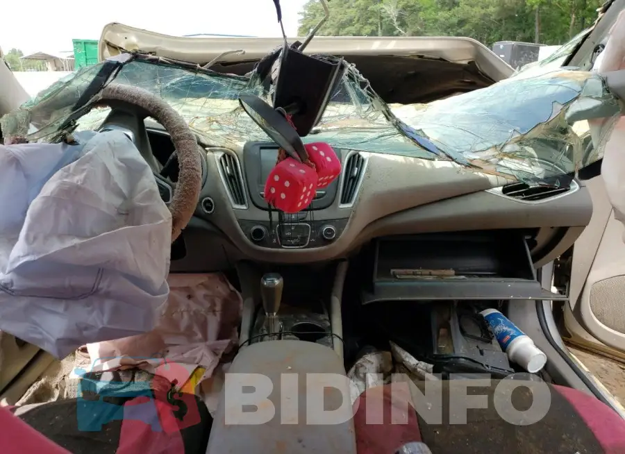 1G1ZB5ST5HF132744 Photo# 8