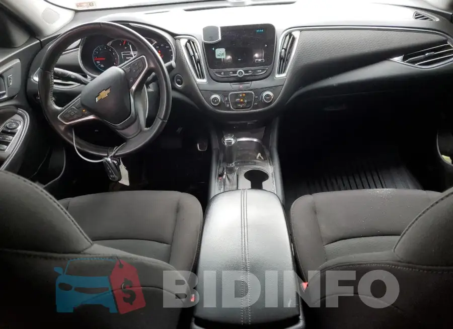 1G1ZE5ST3HF257605 Photo# 8
