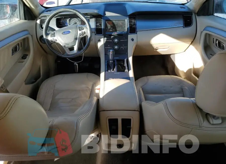 1FAHP2E82FG110207 Photo# 8