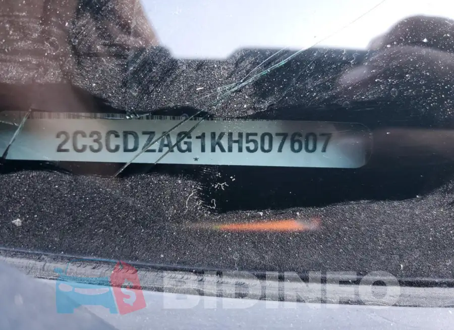 2C3CDZAG1KH507607 Photo# 13