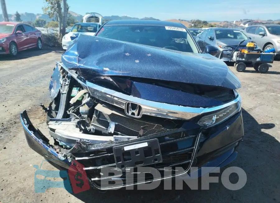 1HGCV1F18JA147118 Photo# 5