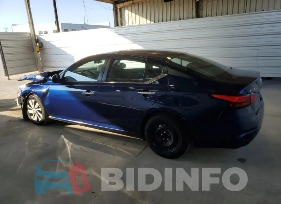 1N4BL4BV3NN348651 Photo# 2