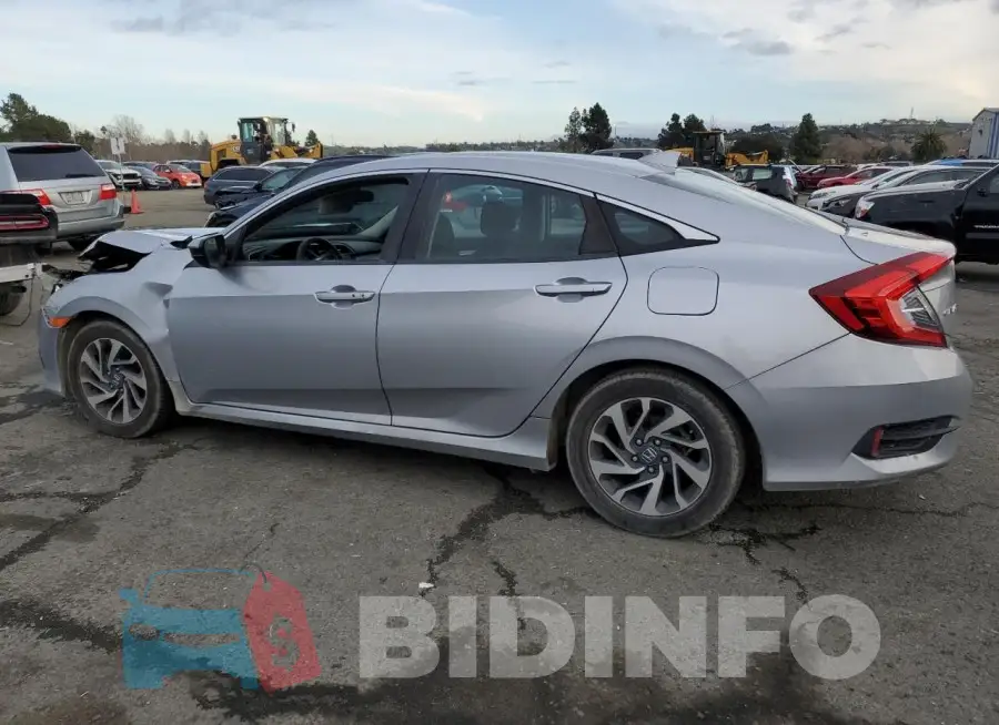 19XFC2F76HE229917 Photo# 2