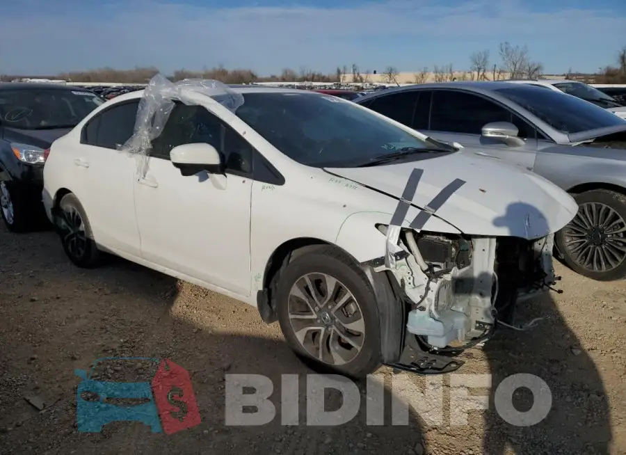 19XFB2F89FE005744 Photo# 4