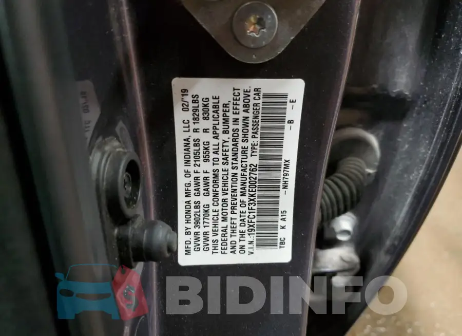 19XFC1F3XKE002762 Photo# 12