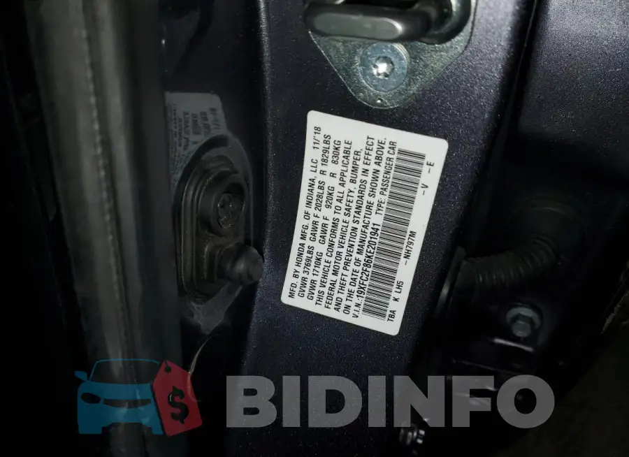 19XFC2F86KE201941 Photo# 12