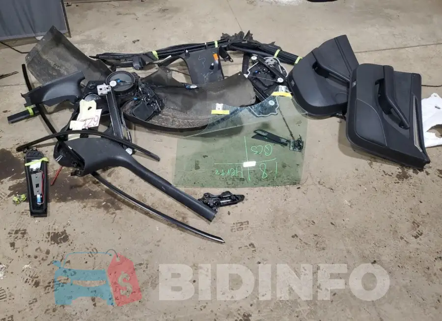 5YJ3E1EB6NF186943 Photo# 12
