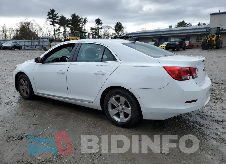 1G11B5SA7GF116815 Photo# 2
