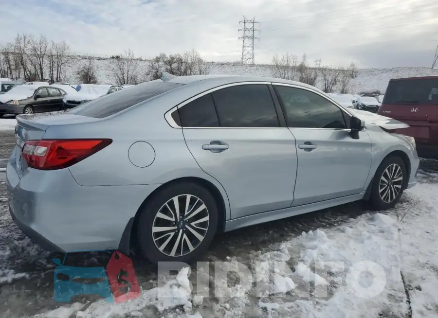 4S3BNAC6XJ3017002 Photo# 3