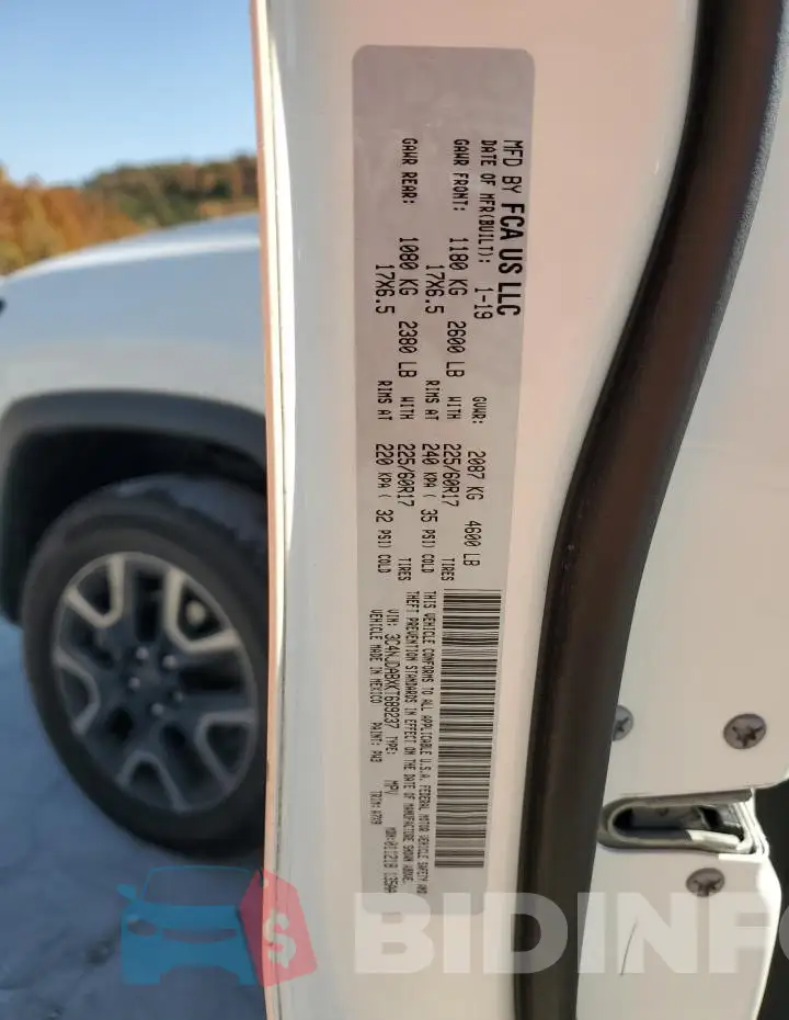 3C4NJDABXKT689237 Photo# 14