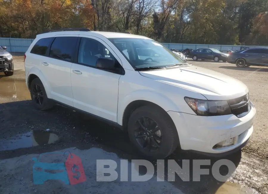 3C4PDCAB3LT214010 Photo# 4