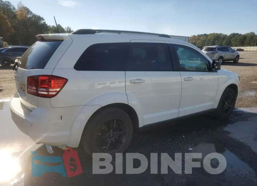 3C4PDCAB3LT214010 Photo# 3