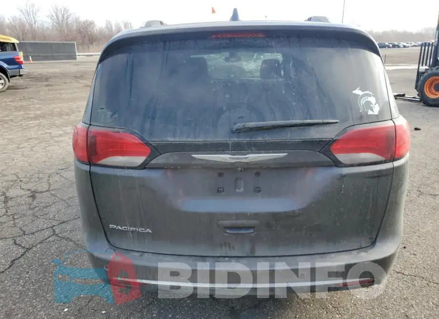 2C4RC1EG9HR757734 Photo# 6