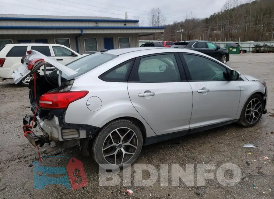 1FADP3H29JL293889 Photo# 3