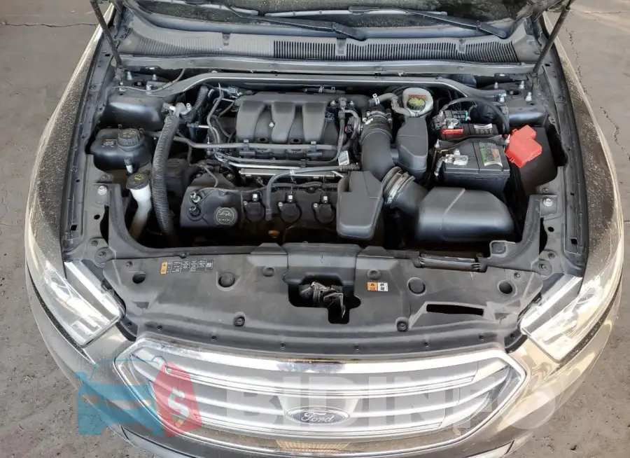 1FAHP2D87JG137302 Photo# 11