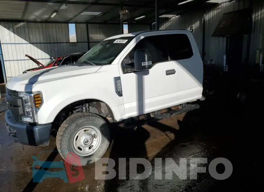 1FD7X2B67JED02019 Photo# 1