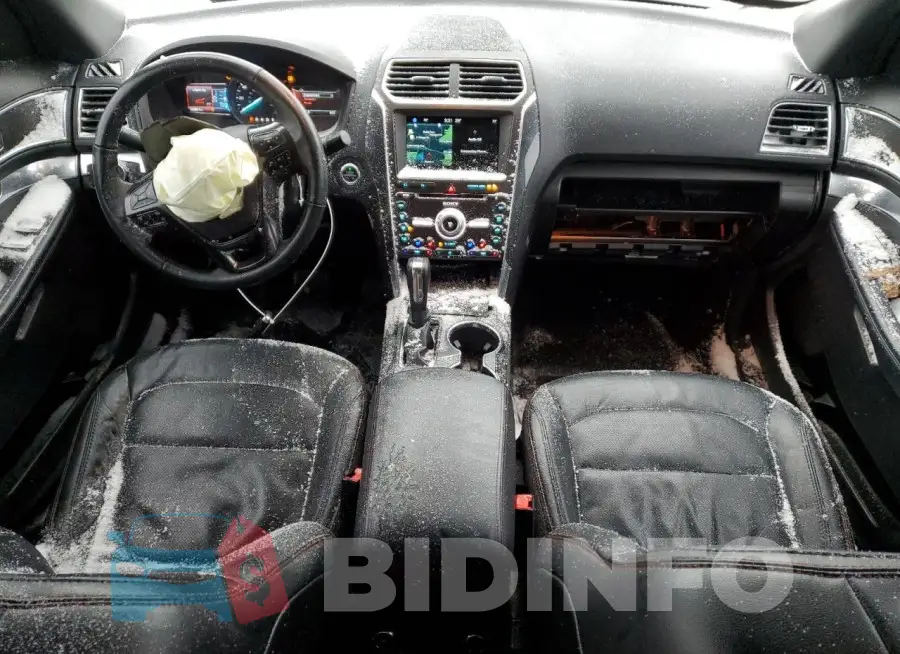 1FM5K8GT2JGB40389 Photo# 8