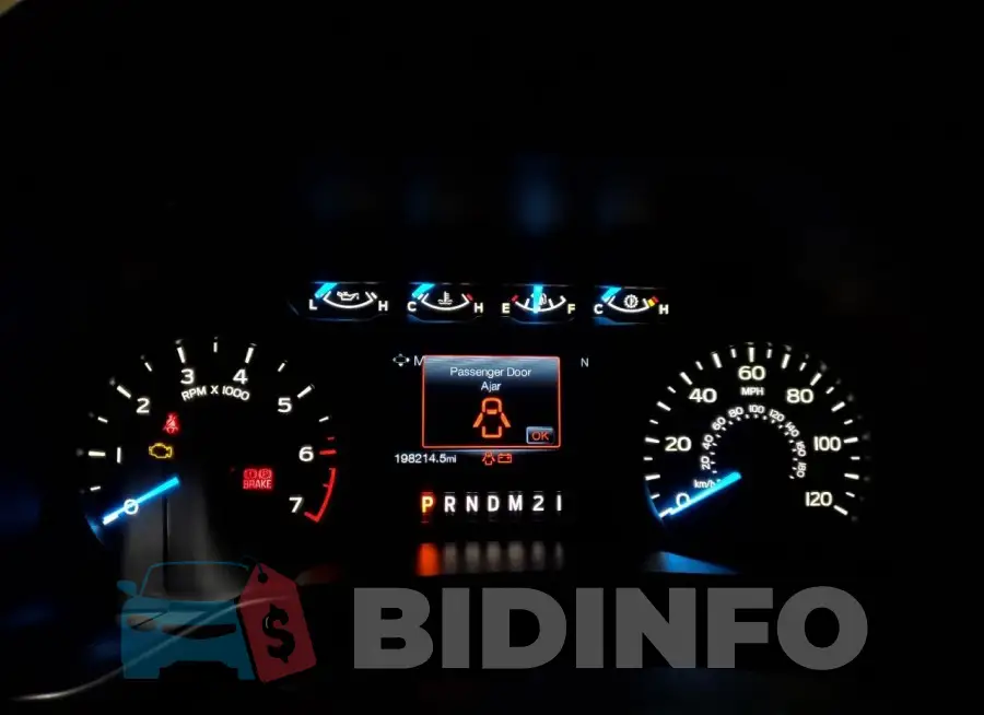 1FTFX1EFXHKC21615 Photo# 9