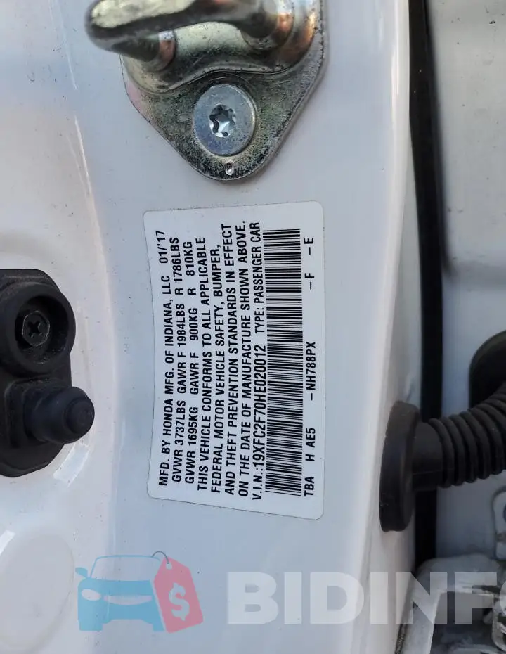 19XFC2F70HE020012 Photo# 12