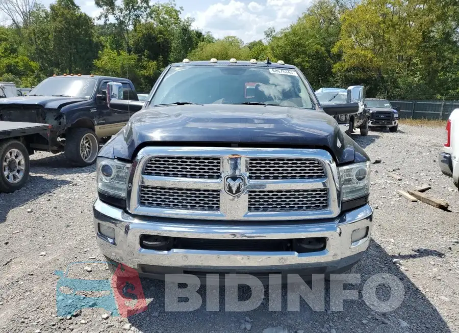 3C63RRML0HG632121 Photo# 5