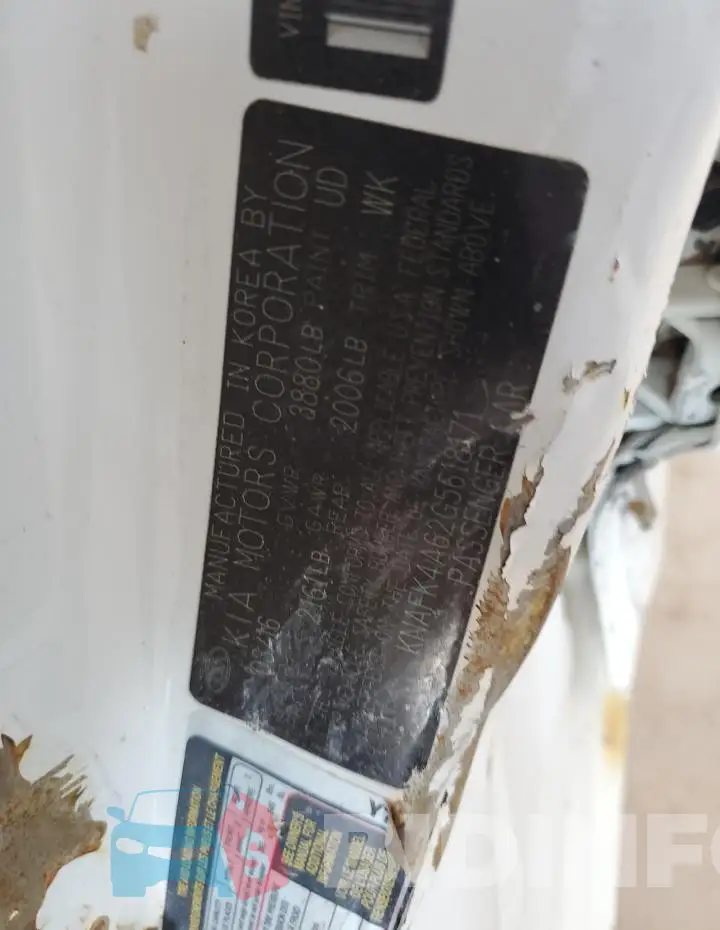 KNAFK4A62G5618171 Photo# 12