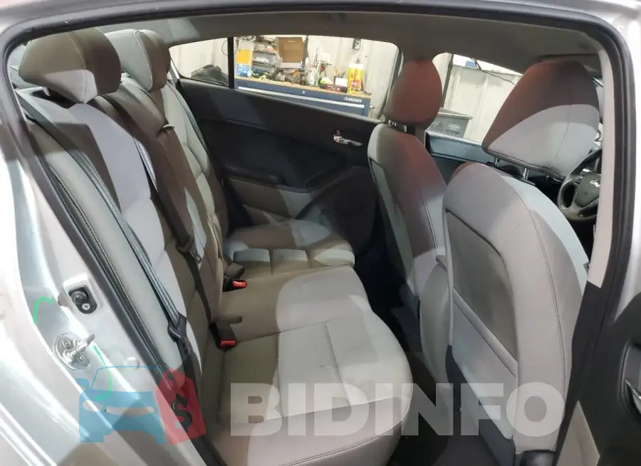 KNAFX4A6XG5498962 Photo# 10