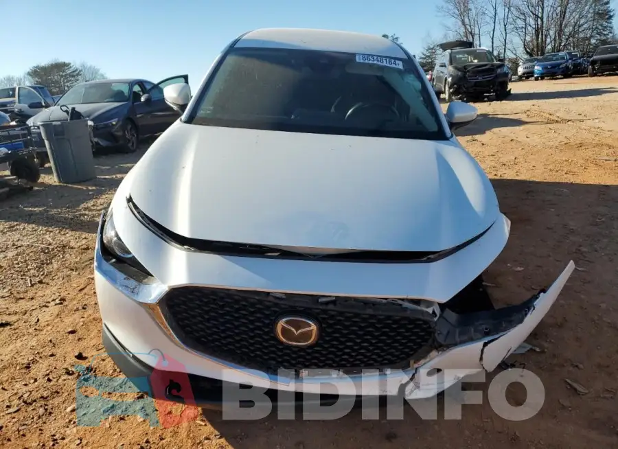 3MVDMABLXMM235557 Photo# 5