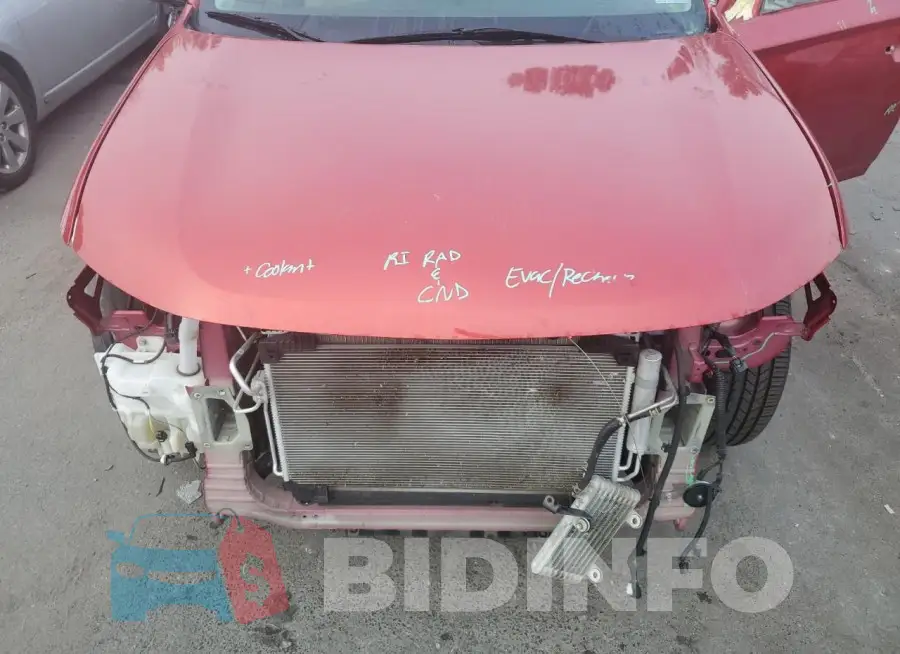 JA4AD2A3XKZ053309 Photo# 12