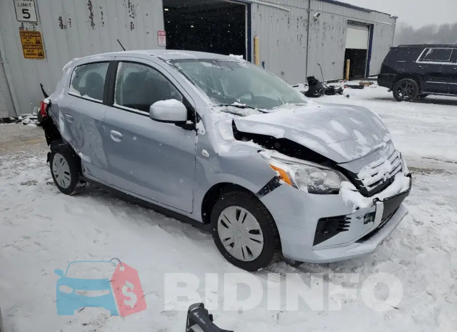 ML32AUHJ9RH016676 Photo# 4