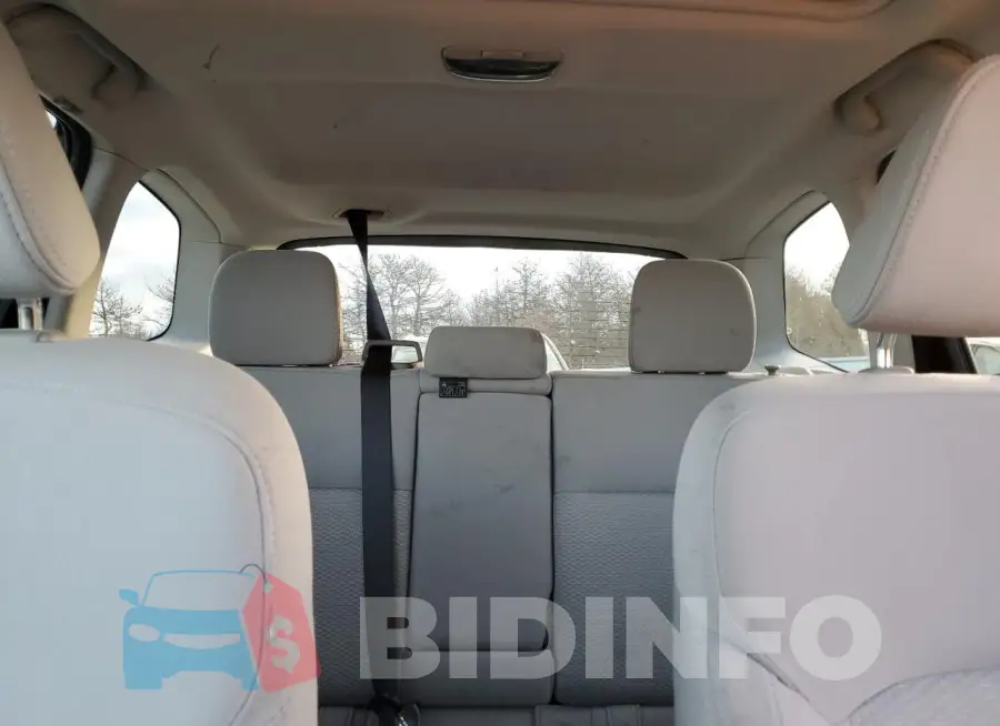 JF2SJAECXHH449960 Photo# 10
