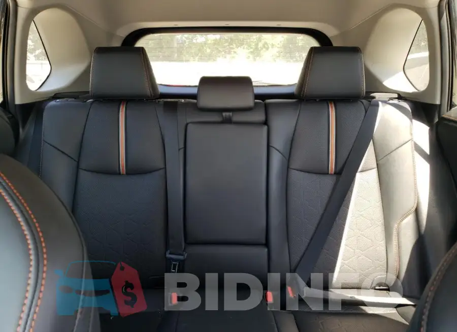 2T3J1RFV8KW003624 Photo# 10