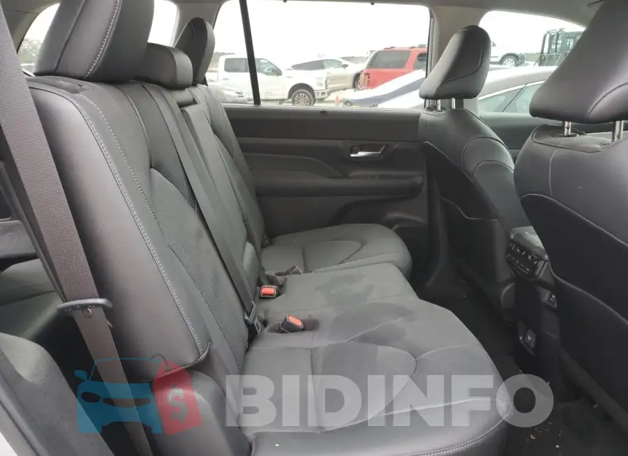 5TDAAAA51RS014078 Photo# 11