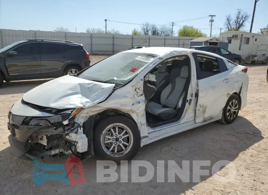 JTDKAMFP6M3165802 Photo# 1