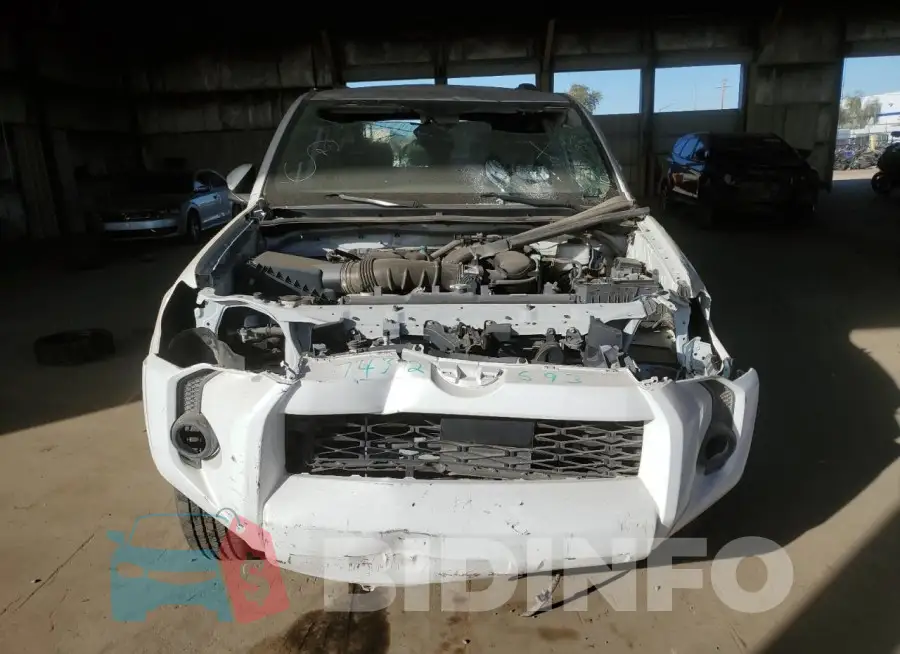 JTENU5JR1M5917036 Photo# 5