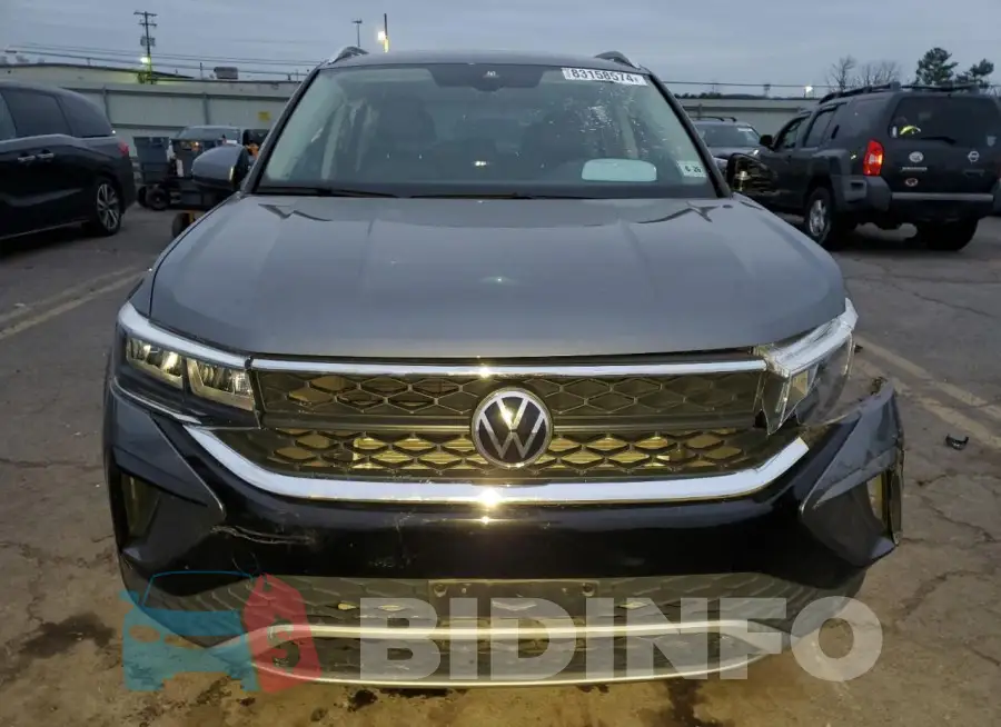 3VVSX7B22NM011938 Photo# 5
