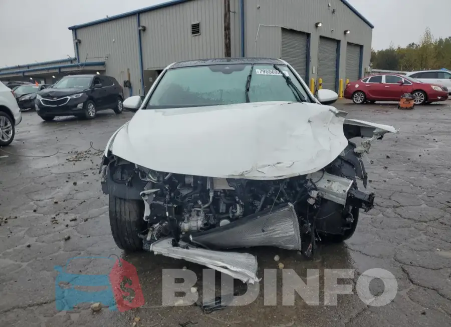 3VW7M7BU5NM006812 Photo# 5