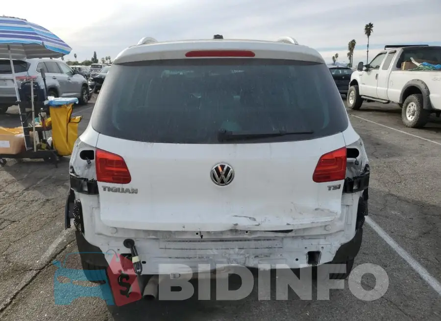 WVGRV7AX3HW502762 Photo# 6