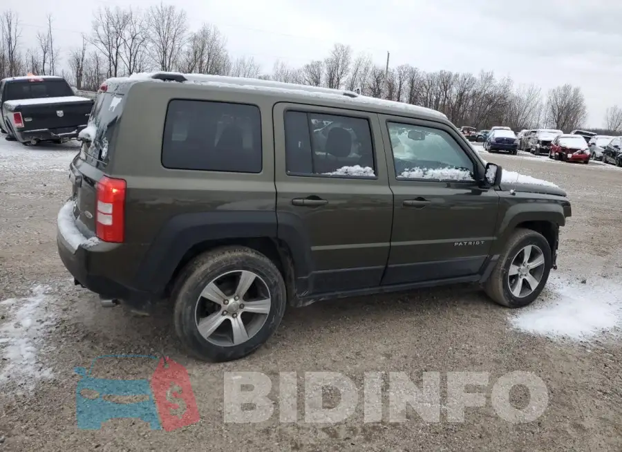 1C4NJRFB2GD522924 Photo# 3