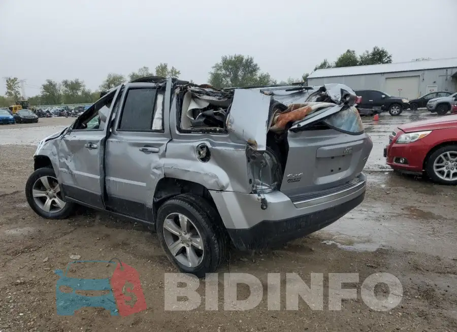 1C4NJRFB8HD114431 Photo# 2