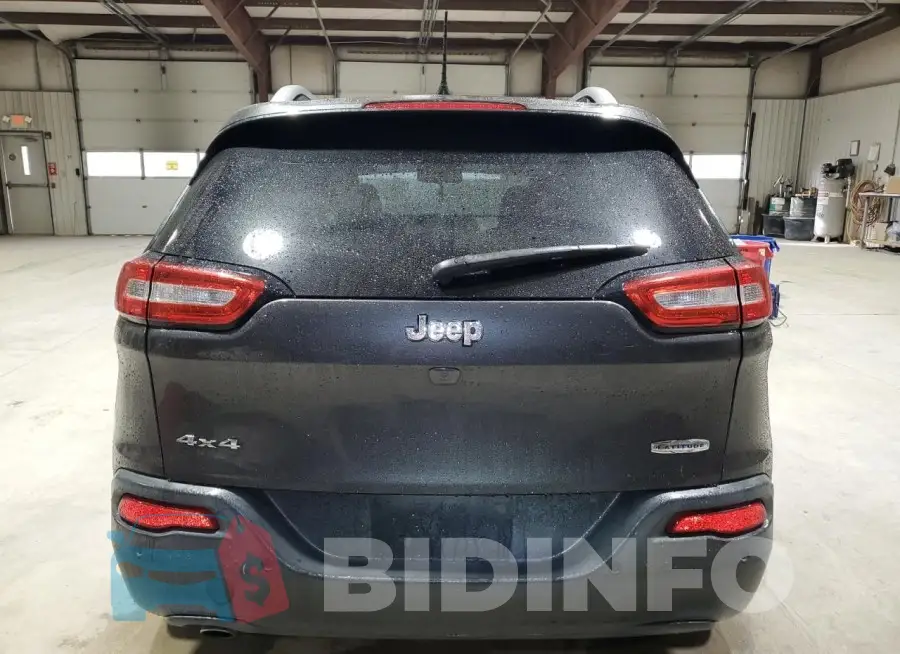 1C4PJMCB9GW333496 Photo# 6