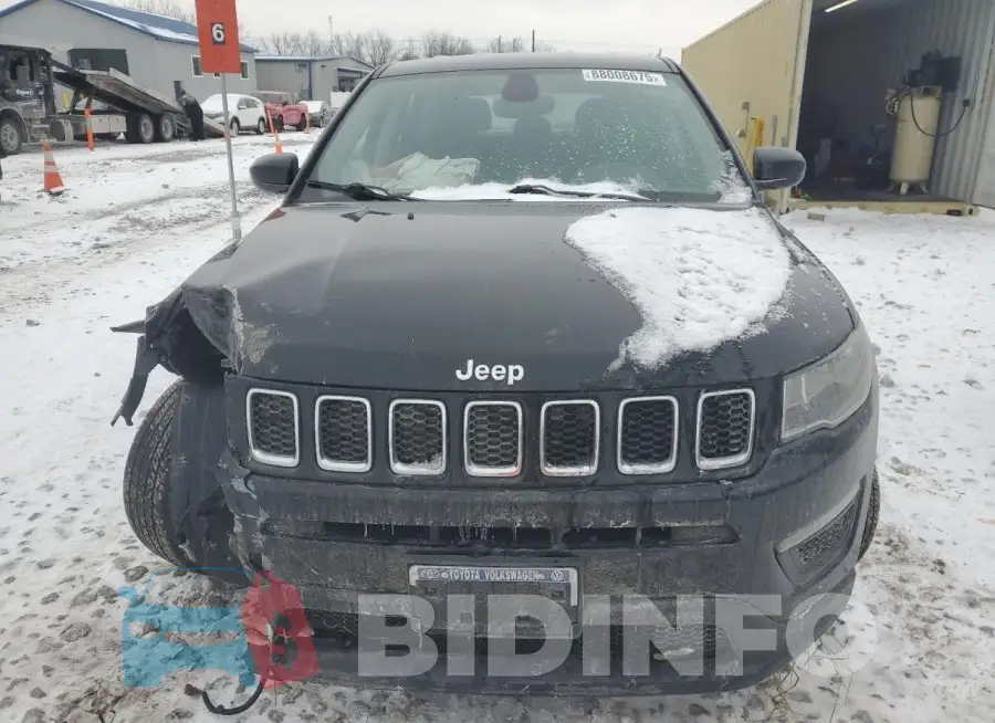 3C4NJDAB5JT192417 Photo# 5