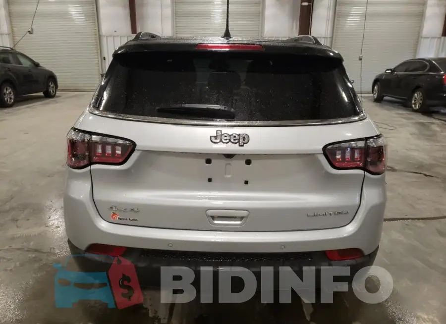 3C4NJDCN8RT151251 Photo# 6