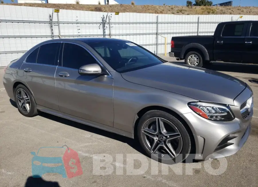 55SWF8DB7LU329558 Photo# 4