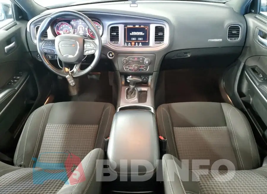 2C3CDXBG0PH528829 Photo# 8