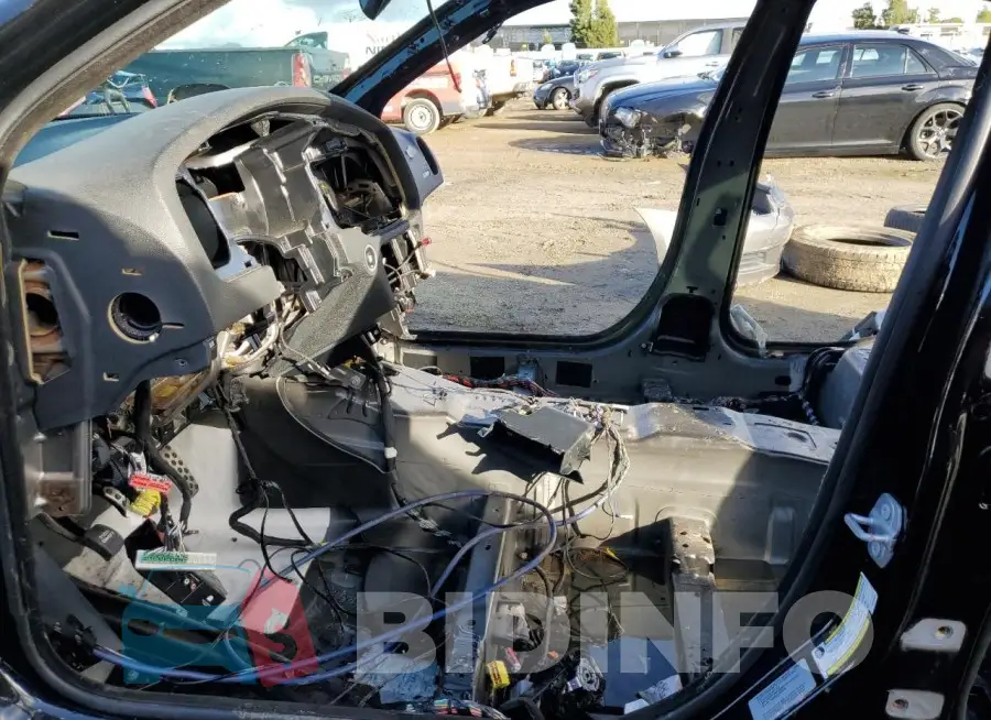 2C3CDXGJ4HH590014 Photo# 7